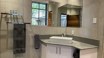 Rhino Coast Guest House