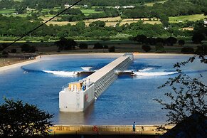 Surf Snowdonia