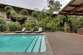 Forest Lodge