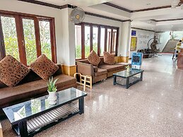 Baiboon Grand Hotel