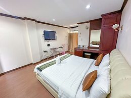 Baiboon Grand Hotel