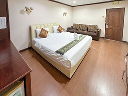 Baiboon Grand Hotel