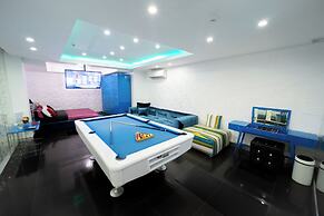 Luks Lofts Hotel & Residences
