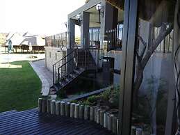 Letsatsi Game Lodge