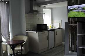 Clifton Villa Guest House