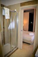 Brain Rooms & Suite