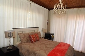 Cottonwood Guesthouse