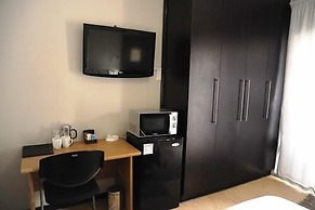 Cottonwood Guesthouse
