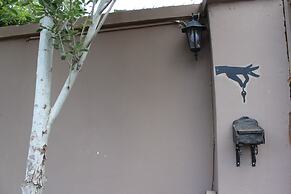 Cottonwood Guesthouse