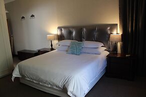 Cottonwood Guesthouse