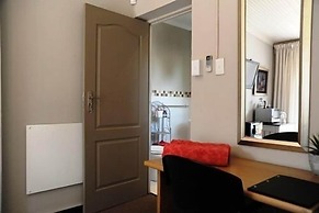 Cottonwood Guesthouse