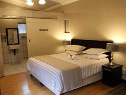 Cottonwood Guesthouse