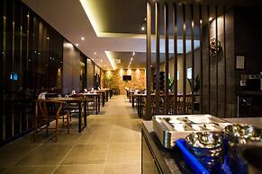 J Square Hotel