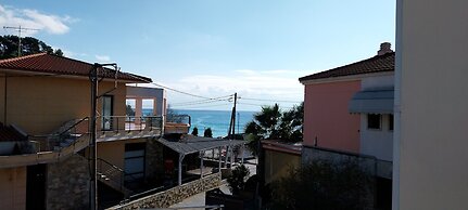 Paralio Hotel