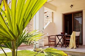 Paralio Hotel