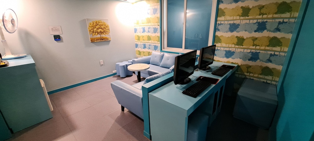 Yangsan Show Hotel