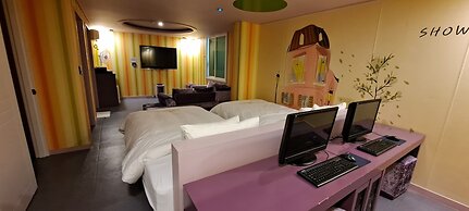 Yangsan Show Hotel