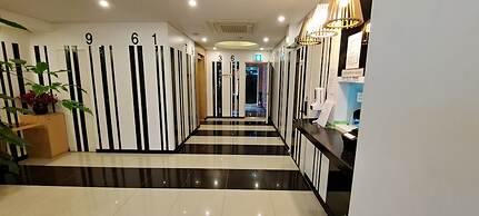 Yangsan Show Hotel