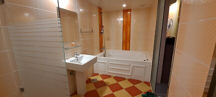 Yangsan Show Hotel