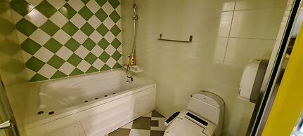 Yangsan Show Hotel