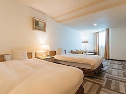 Hotel New Century