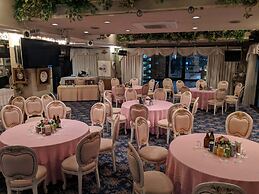 Hotel New Century