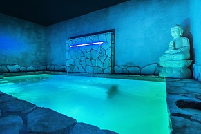 Hotel 87 Eighty seven