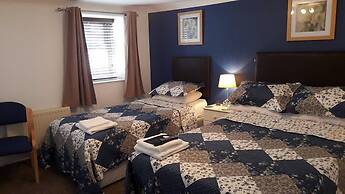 Bed and Blueberry, Two Bedroom Suite