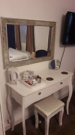 Bed and Blueberry, Two Bedroom Suite