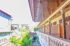 Bali Manik Beach Inn