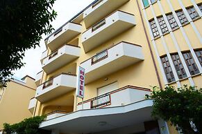 Castelvetere Hotel