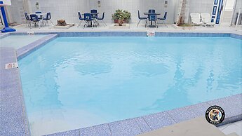 Woodpecker Resort