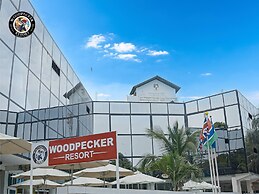 Woodpecker Resort