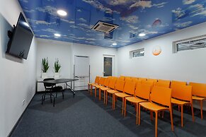 Orange Hotel