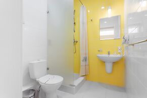 Orange Hotel