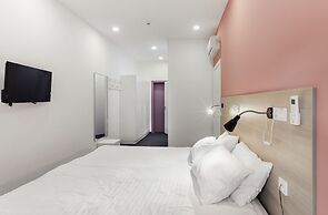 Orange Hotel
