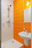 Orange Hotel