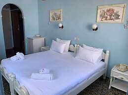 Minoa Hotel