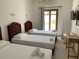 Minoa Hotel