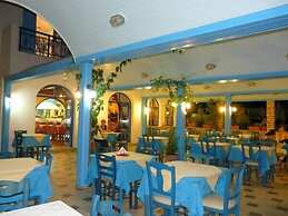 Minoa Hotel