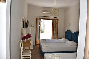 Minoa Hotel