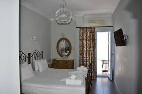 Minoa Hotel