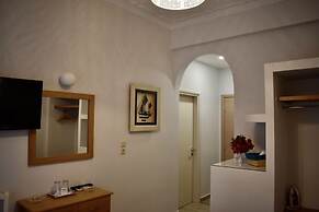 Minoa Hotel