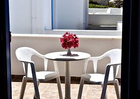 Minoa Hotel
