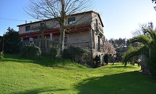 Casa Rural Os Carballos