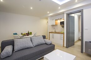 Adrion Aparthotel