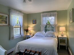 The Barnacle Inn