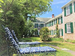 The Barnacle Inn