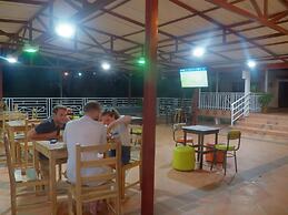 Hostal Green Light