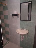 Hostal Green Light